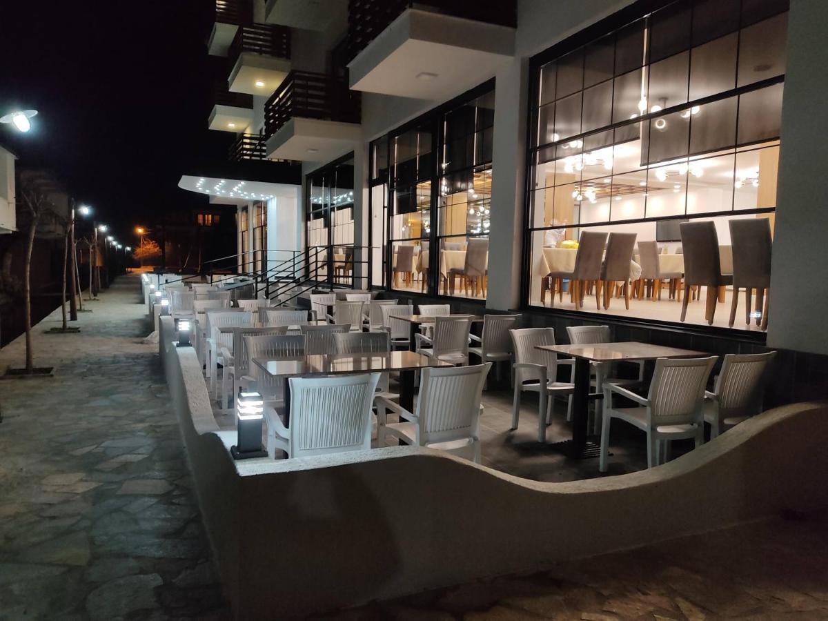 Grand Hotel Pogradec Tushemisht Exterior foto