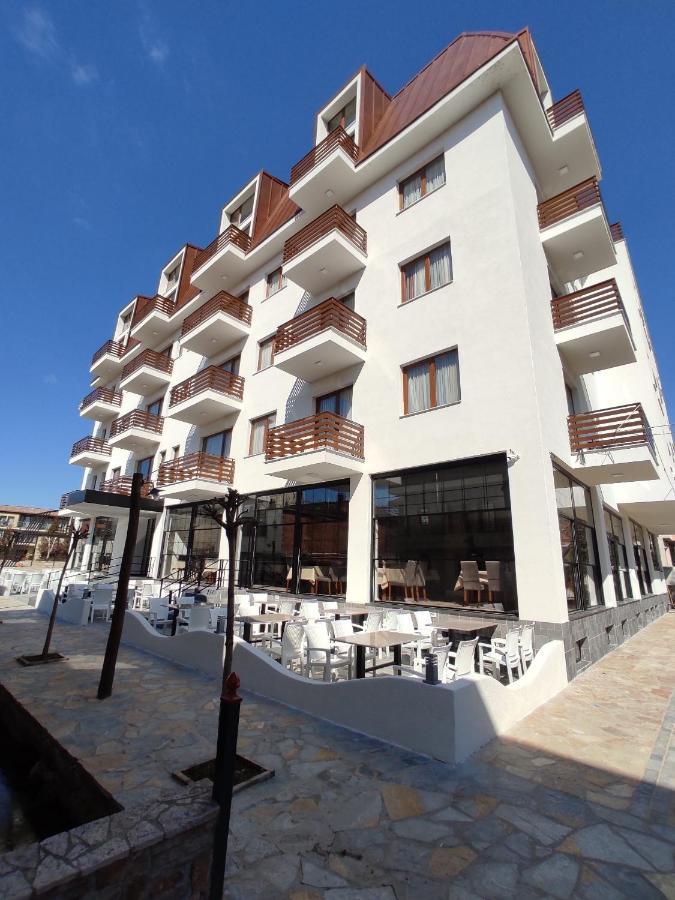 Grand Hotel Pogradec Tushemisht Exterior foto