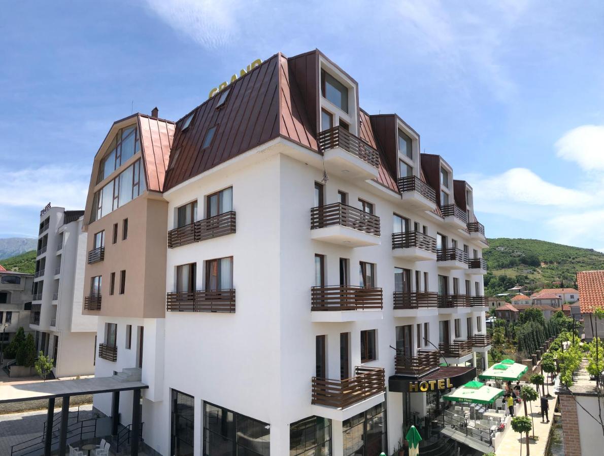 Grand Hotel Pogradec Tushemisht Exterior foto